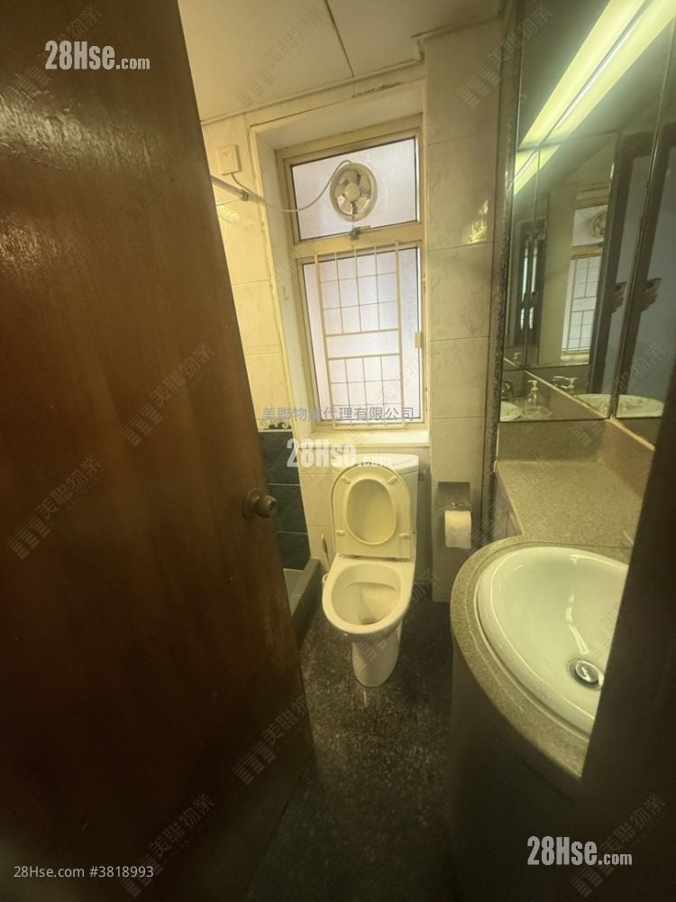 La Cite Noble Sell 2 Bedrooms , 1 Bathroom 434 ft²