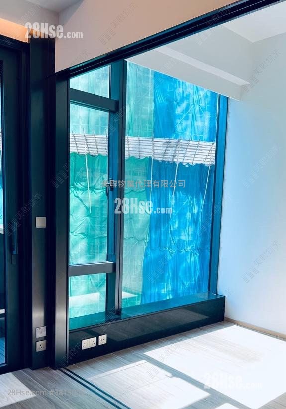 利奥坊曦岸 售盘 1 房 256 平方尺