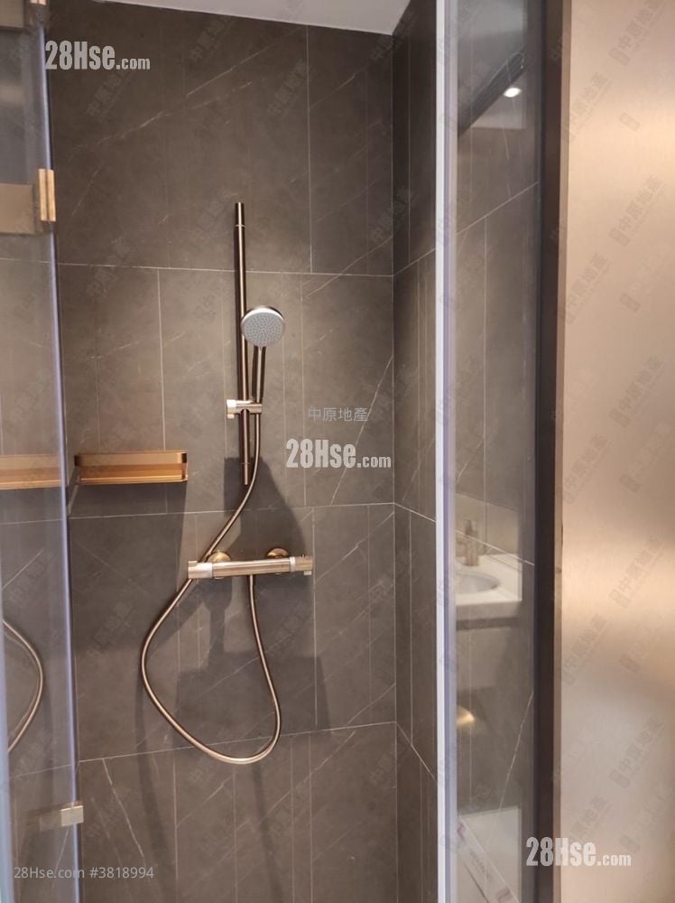 One Innovale 售盘 开放式间隔 195 平方尺