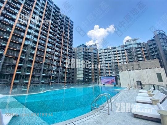 One Innovale 售盘 开放式间隔 195 平方尺