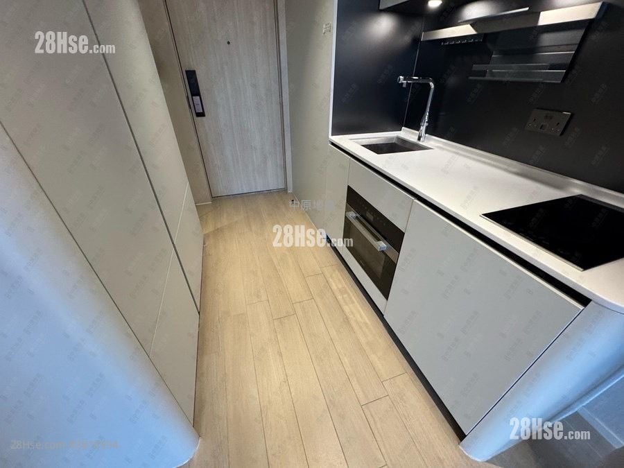 One Innovale 售盘 开放式间隔 195 平方尺