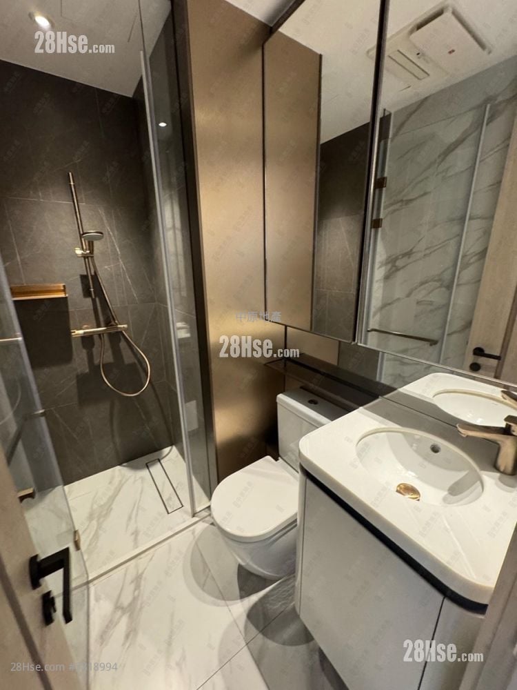 One Innovale 售盘 开放式间隔 195 平方尺