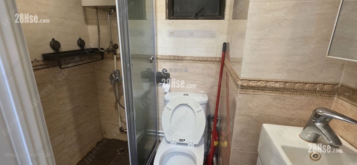 伟华中心 售盘 1 房 , 1 浴室 308 平方尺