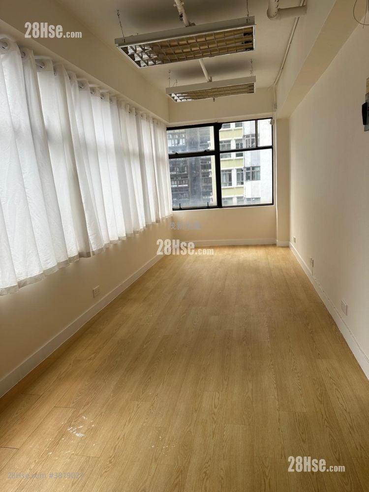 昆保商业大厦 租盘 开放式间隔