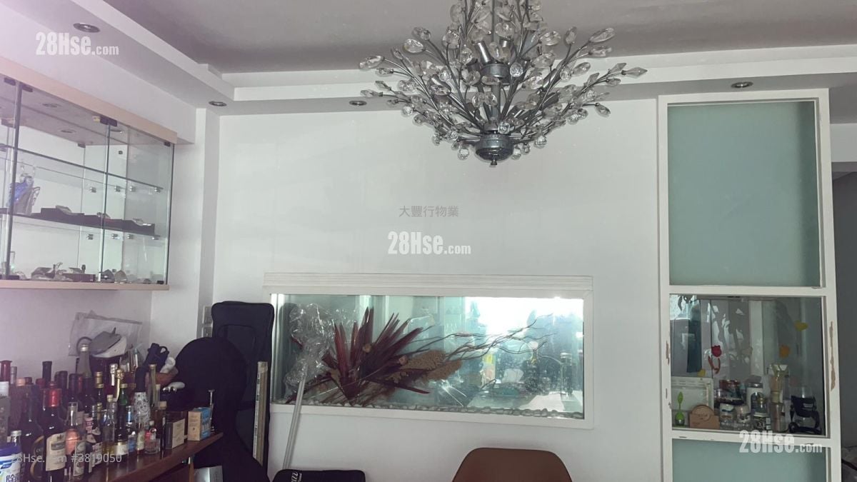 乾隆閣 售盤 3 房 , 2 浴室 1,060 平方呎