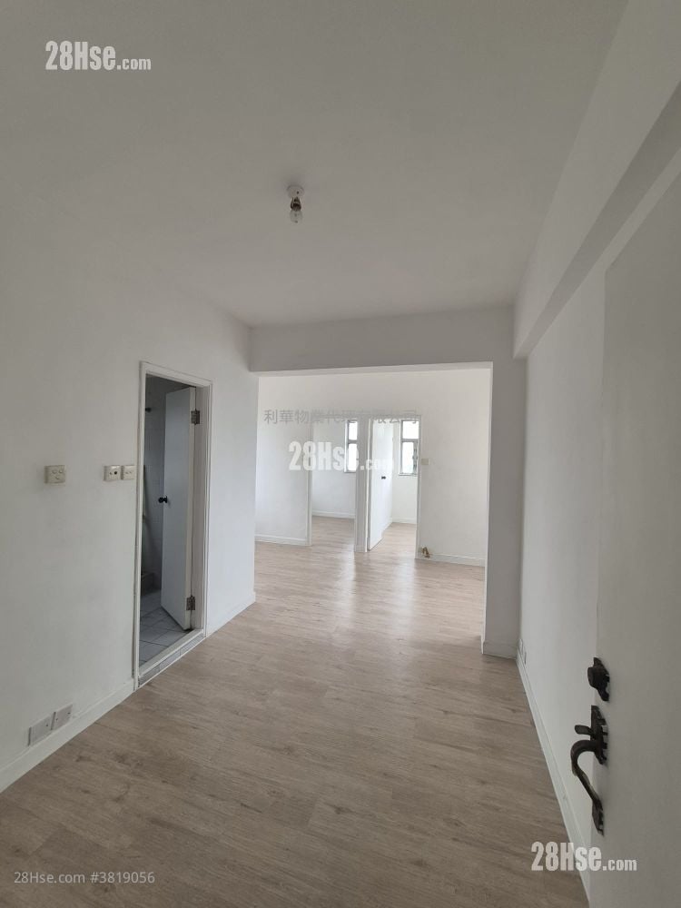 鴻發大樓 售盤 2 房 , 1 浴室 462 平方呎