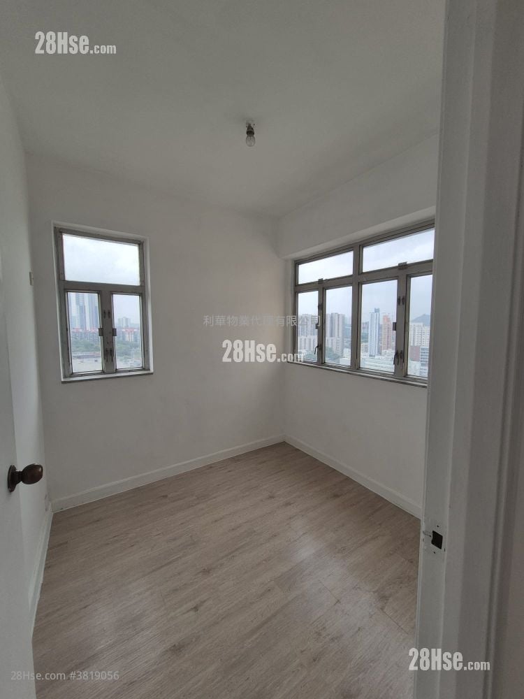 鴻發大樓 售盤 2 房 , 1 浴室 462 平方呎