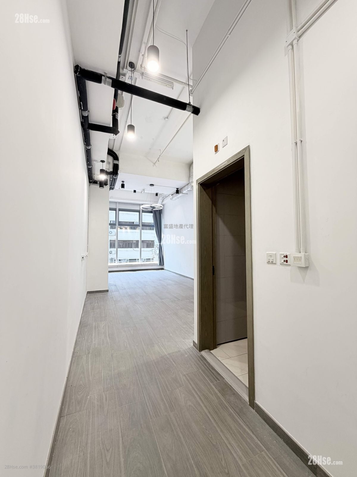 W668 Rental 478 ft²