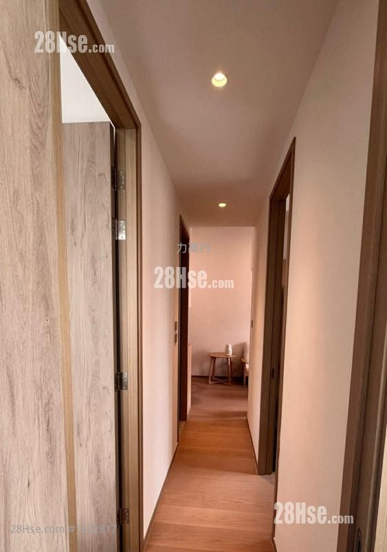 101 Kings Road 租盘 3 房 , 1 浴室 568 平方尺