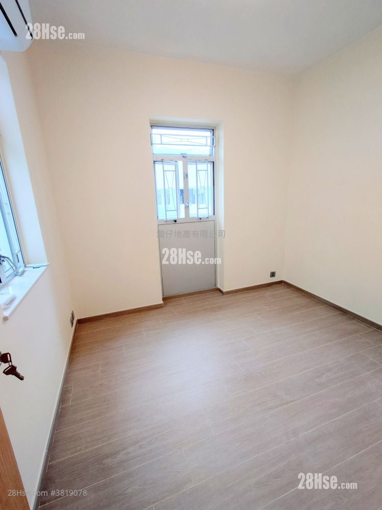 景星大厦 售盘 4 房 , 1 浴室 562 平方尺