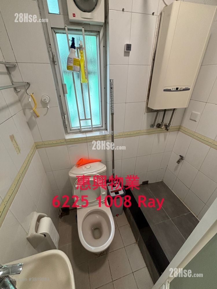 新萬利大廈 租盤 2 房 , 1 浴室 310 平方呎