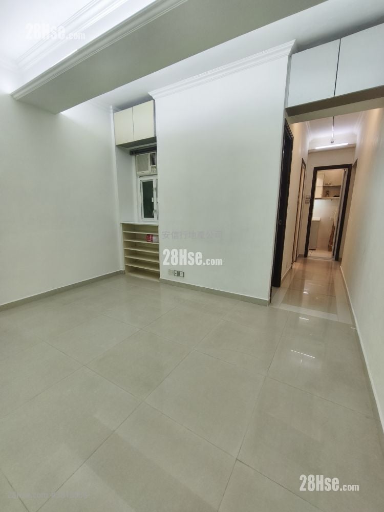 Chung Mei Building Rental 3 Bedrooms , 1 Bathroom 401 ft²