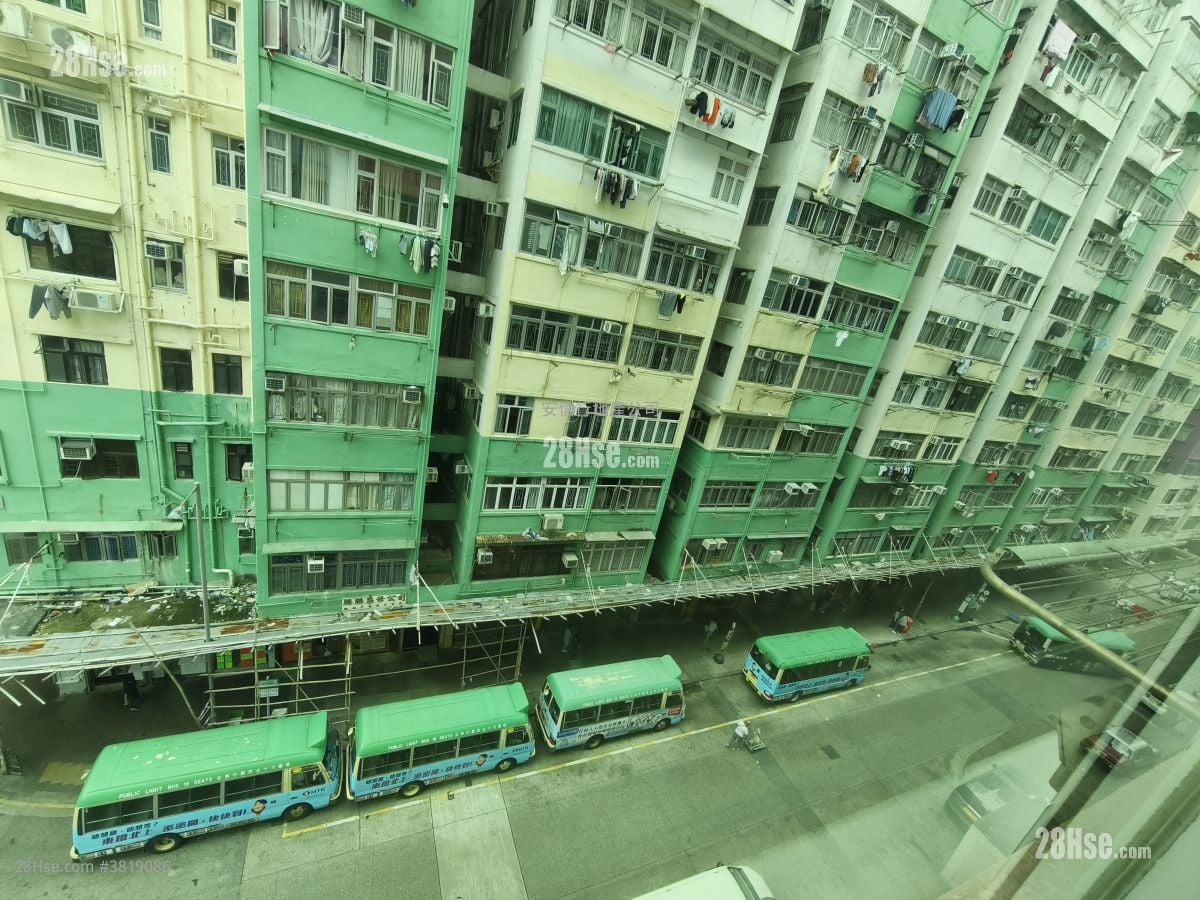 Chung Mei Building Rental 3 Bedrooms , 1 Bathroom 401 ft²