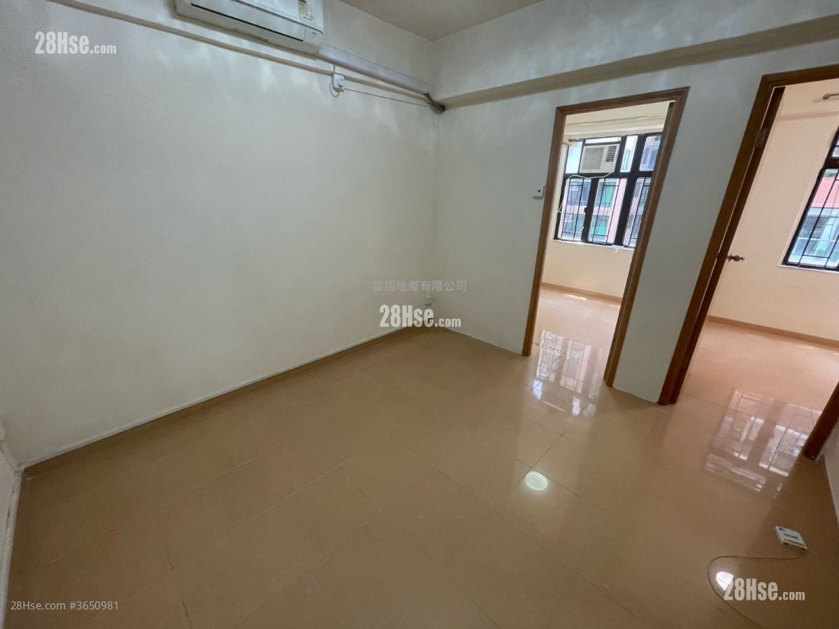 宇宙大厦 租盘 2 房 , 1 浴室 335 平方尺