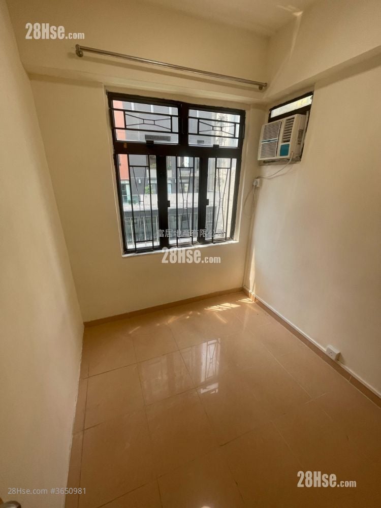 宇宙大厦 租盘 2 房 , 1 浴室 335 平方尺