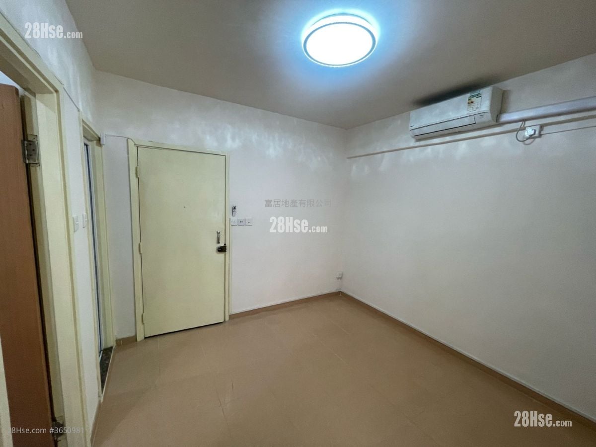 宇宙大厦 租盘 2 房 , 1 浴室 335 平方尺