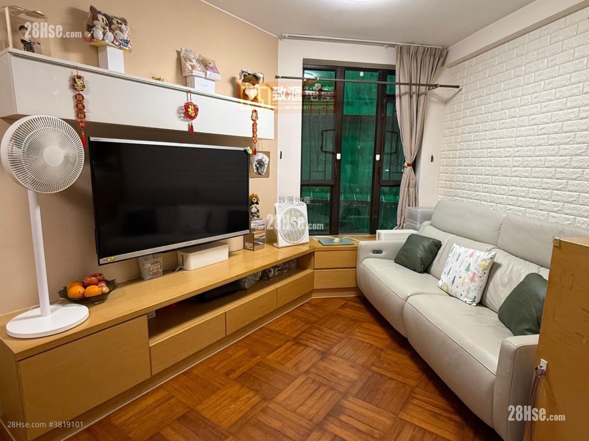 Highland Park Sell 2 Bedrooms 481 ft²