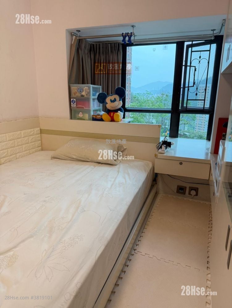 Highland Park Sell 2 Bedrooms 481 ft²