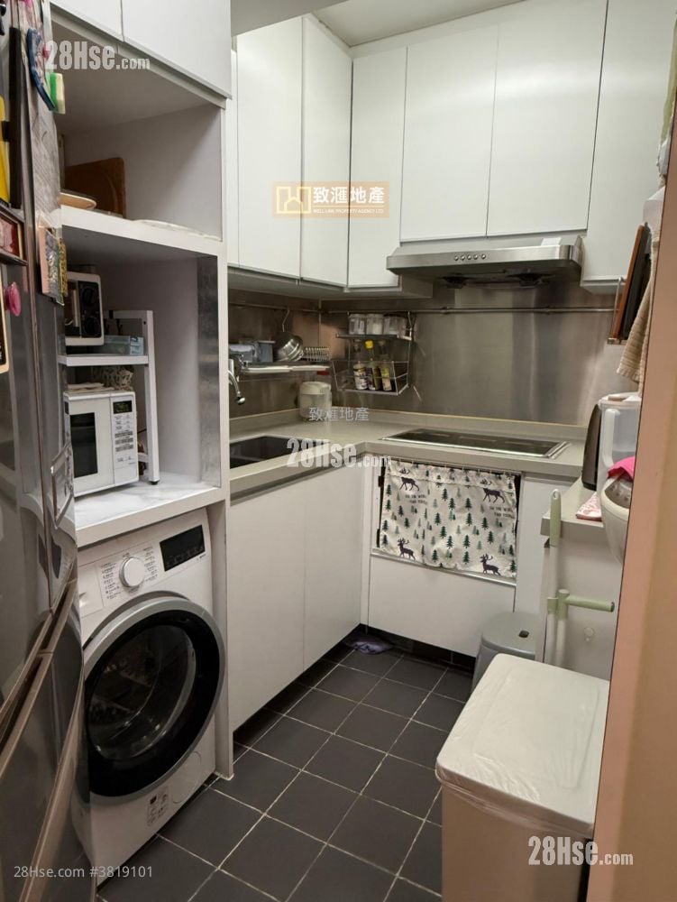 Highland Park Sell 2 Bedrooms 481 ft²