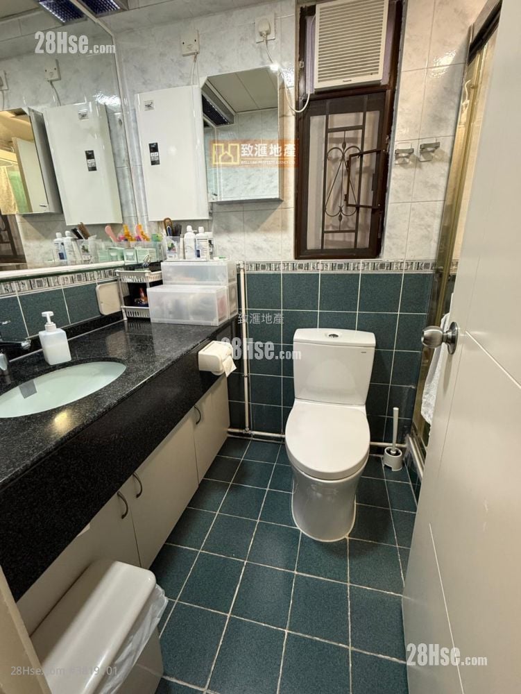 Highland Park Sell 2 Bedrooms 481 ft²