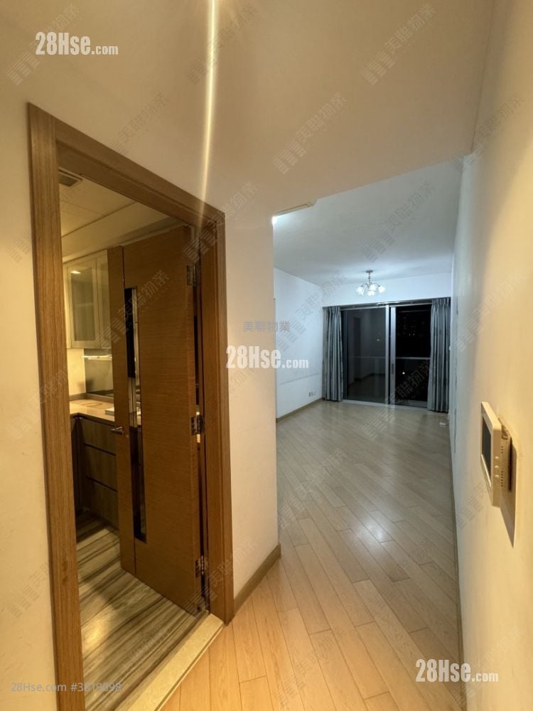 Park Yoho Sell 3 Bedrooms , 1 Bathroom 606 ft²