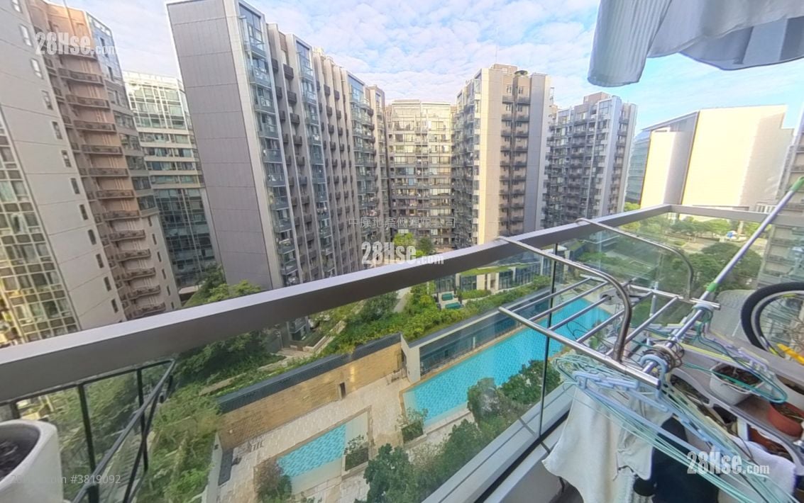 海日湾 II 售盘 3 房 810 平方尺