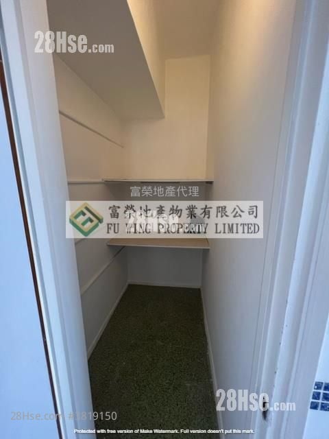 Harcourt Garden Sell 3 Bedrooms , 2 Bathrooms 1,830 ft²