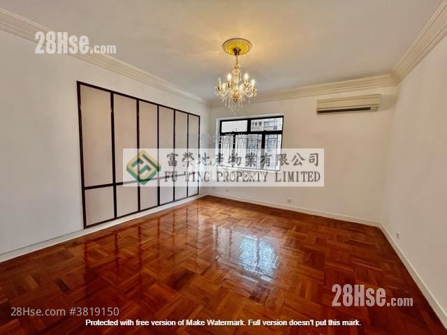 Harcourt Garden Sell 3 Bedrooms , 2 Bathrooms 1,830 ft²