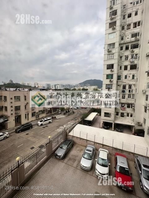 Harcourt Garden Sell 3 Bedrooms , 2 Bathrooms 1,830 ft²