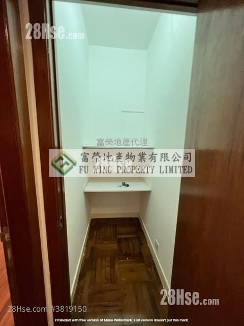 Harcourt Garden Sell 3 Bedrooms , 2 Bathrooms 1,830 ft²