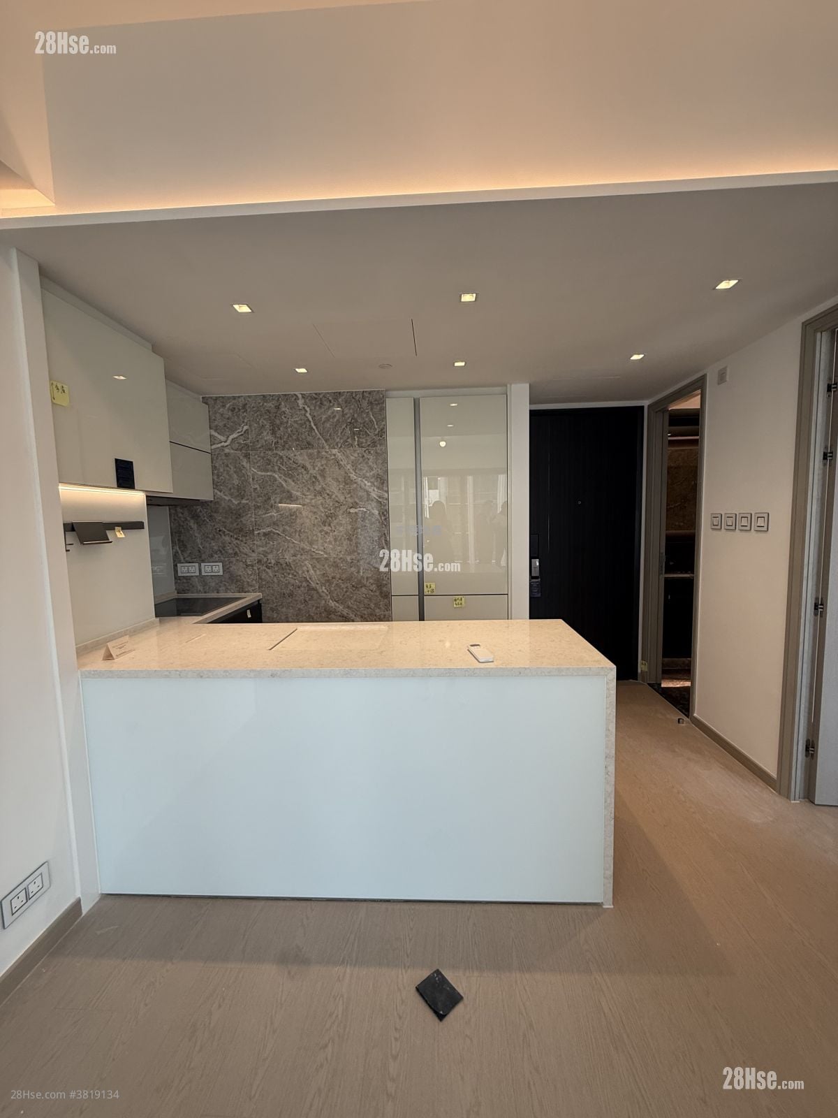 港岛南岸 售盘 2 房 , 2 浴室 538 平方尺