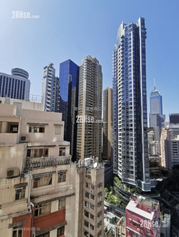 Brilliant Court Rental Studio , 1 Bathroom 203 ft²