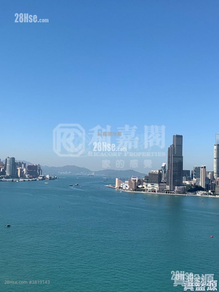 维港颂 售盘 4 房 1,420 平方尺