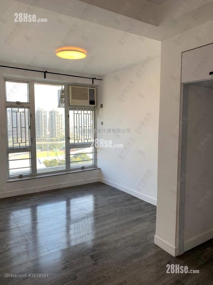 銀禧花園 售盤 3 房 , 1 浴室 665 平方呎