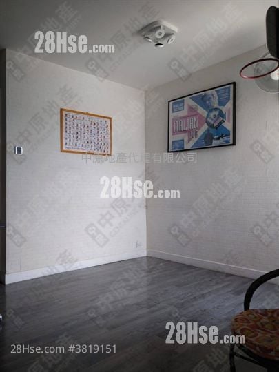 銀禧花園 售盤 3 房 , 1 浴室 665 平方呎