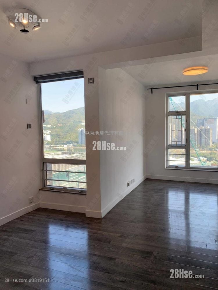 銀禧花園 售盤 3 房 , 1 浴室 665 平方呎