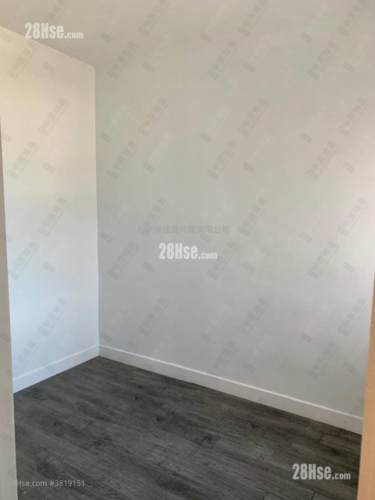 銀禧花園 售盤 3 房 , 1 浴室 665 平方呎