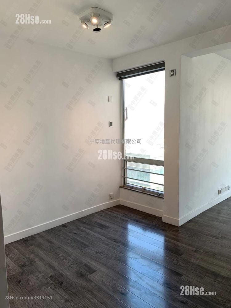 銀禧花園 售盤 3 房 , 1 浴室 665 平方呎