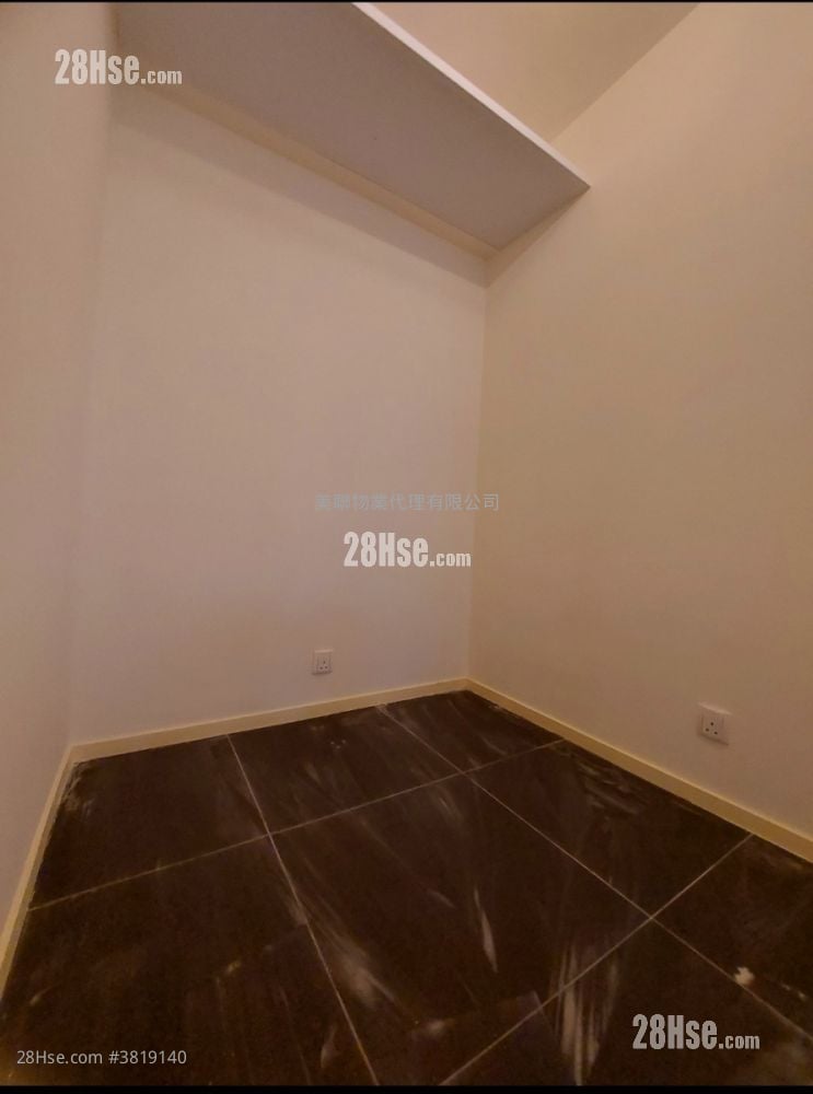 美孚新邨 售盘 2 房 , 1 浴室 548 平方尺