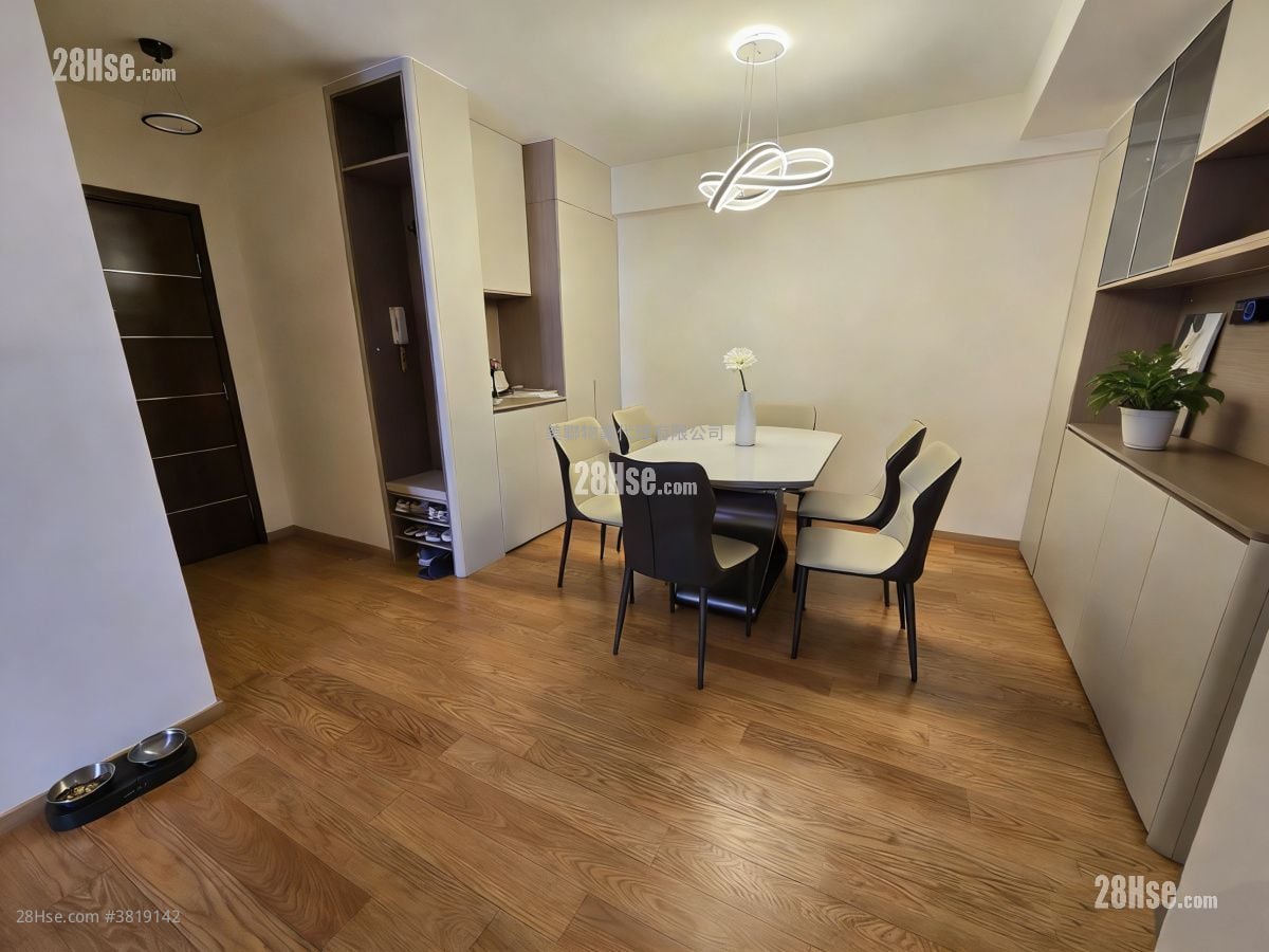 美孚新邨 售盘 3 房 , 2 浴室 941 平方尺