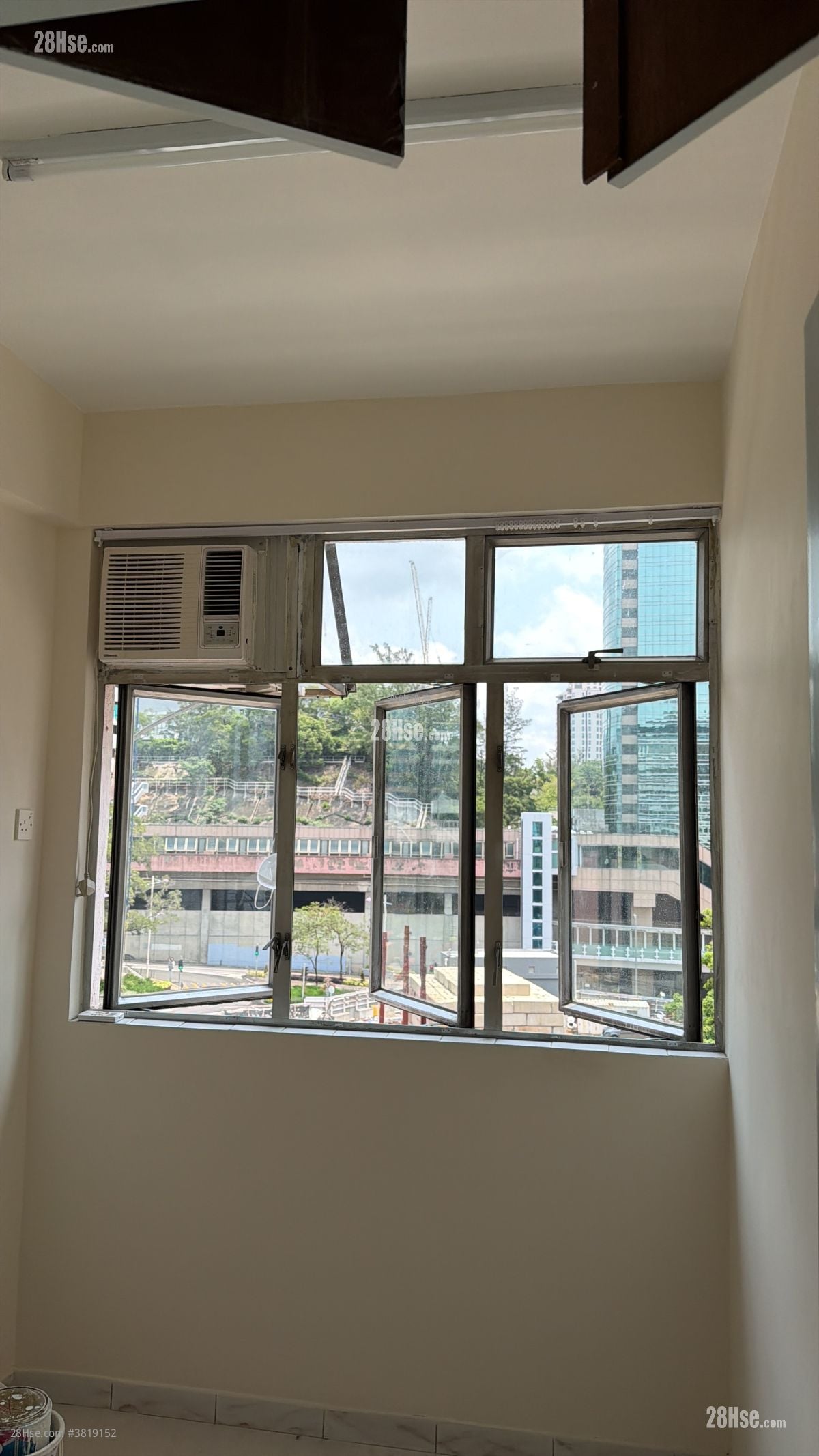 建煌华厦 租盘 3 房 , 1 浴室 518 平方尺