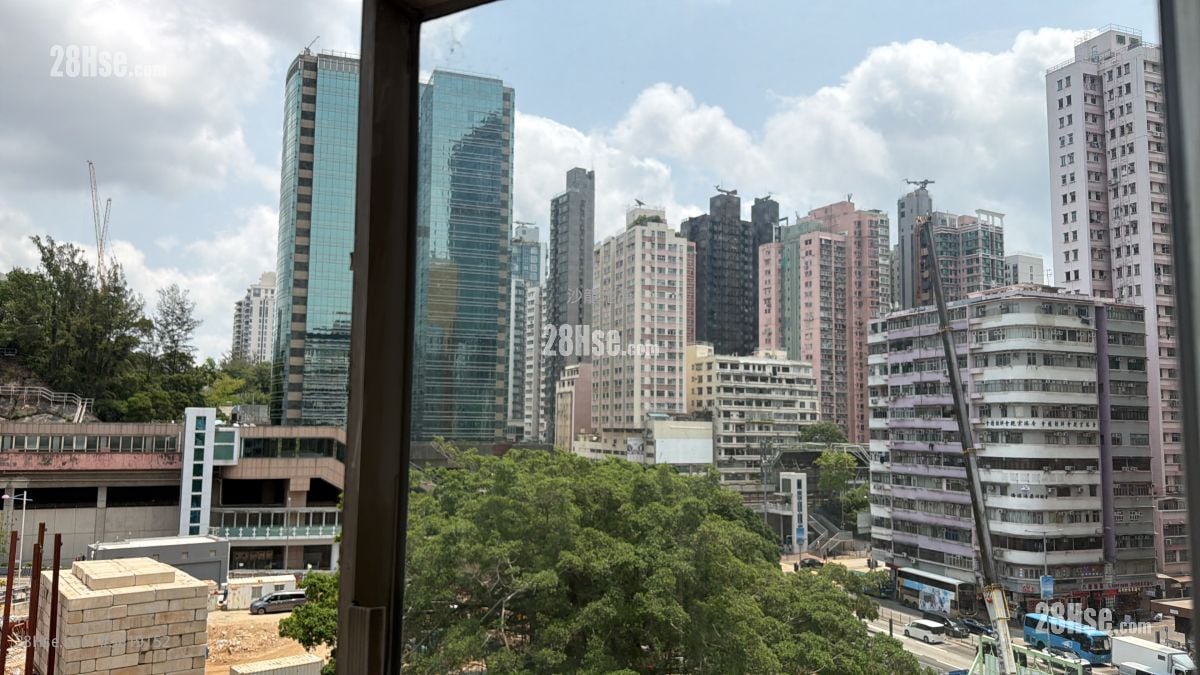 建煌华厦 租盘 3 房 , 1 浴室 518 平方尺