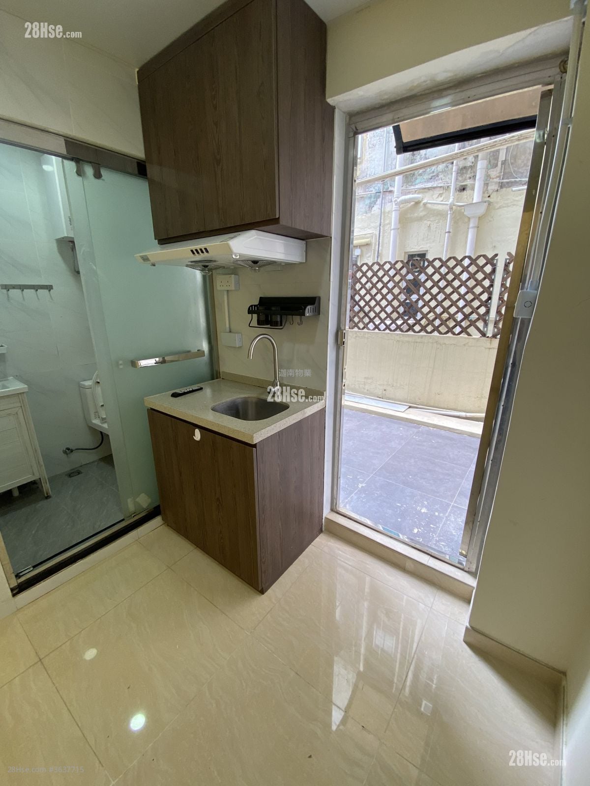 Chinese Mansion Rental Studio , 1 Bathroom 150 ft²