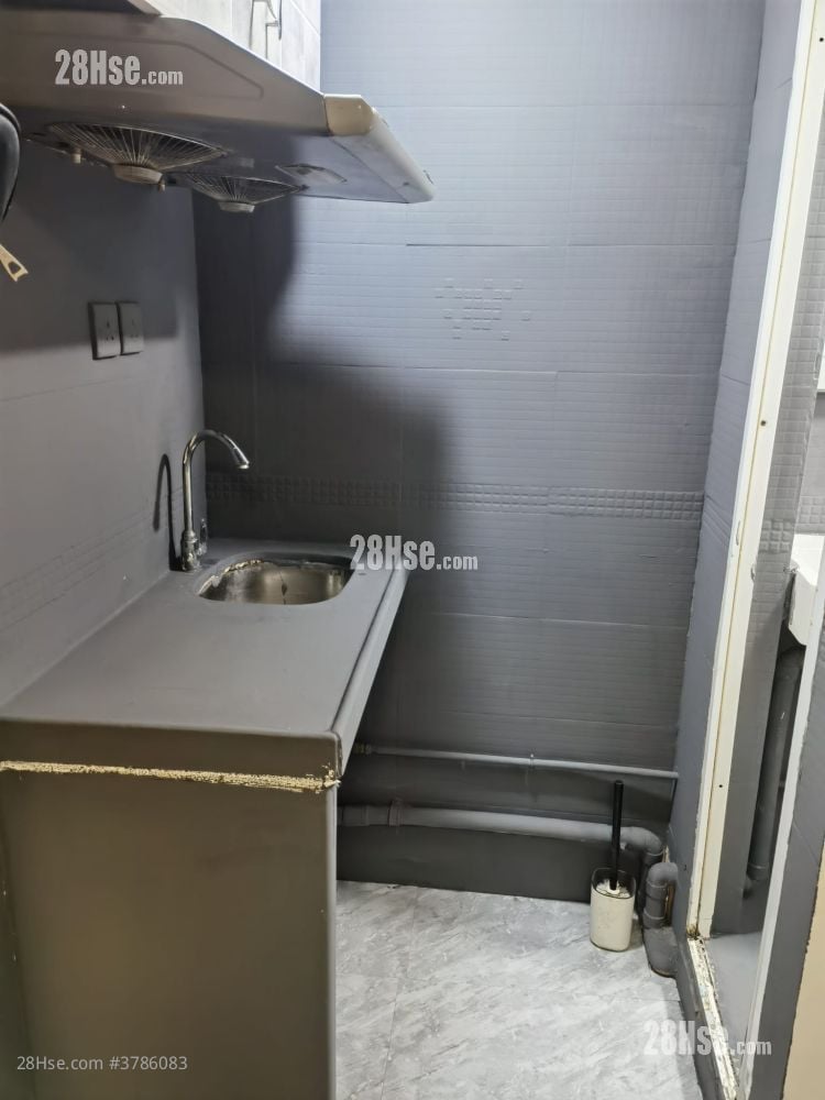 Nil Rental 1 Bathroom 180 ft²