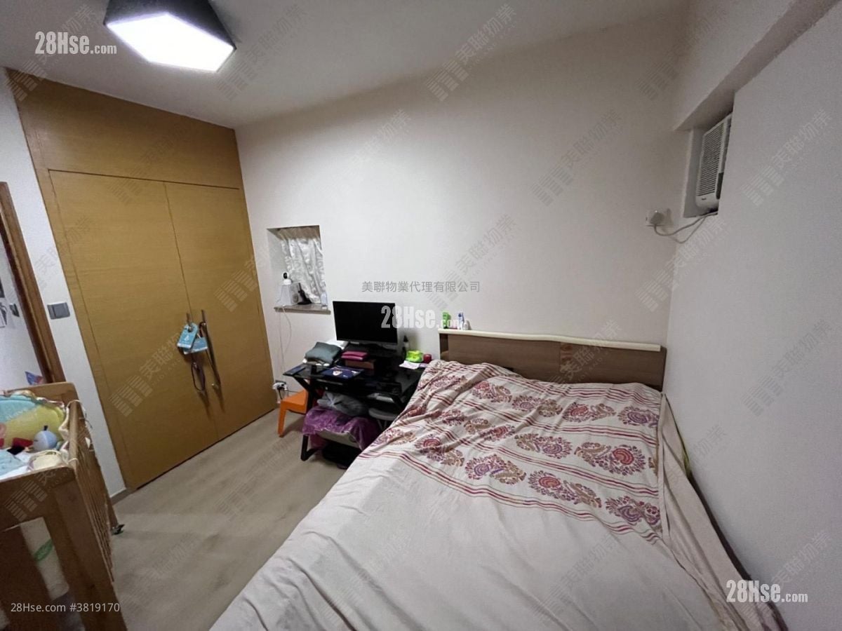 Scenic View Sell 2 Bedrooms , 1 Bathroom 497 ft²