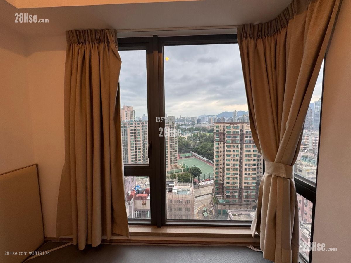 Downtown 38 售盘 2 房 , 1 浴室 385 平方尺