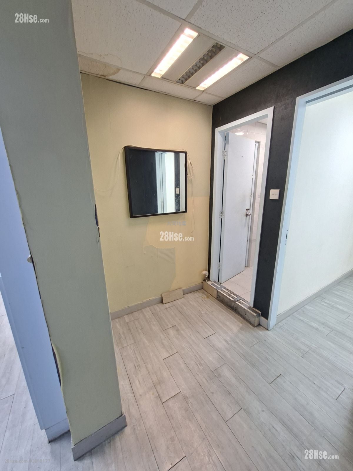 On Yip Commercial Building Rental 1 Bedroom , 1 Toilet