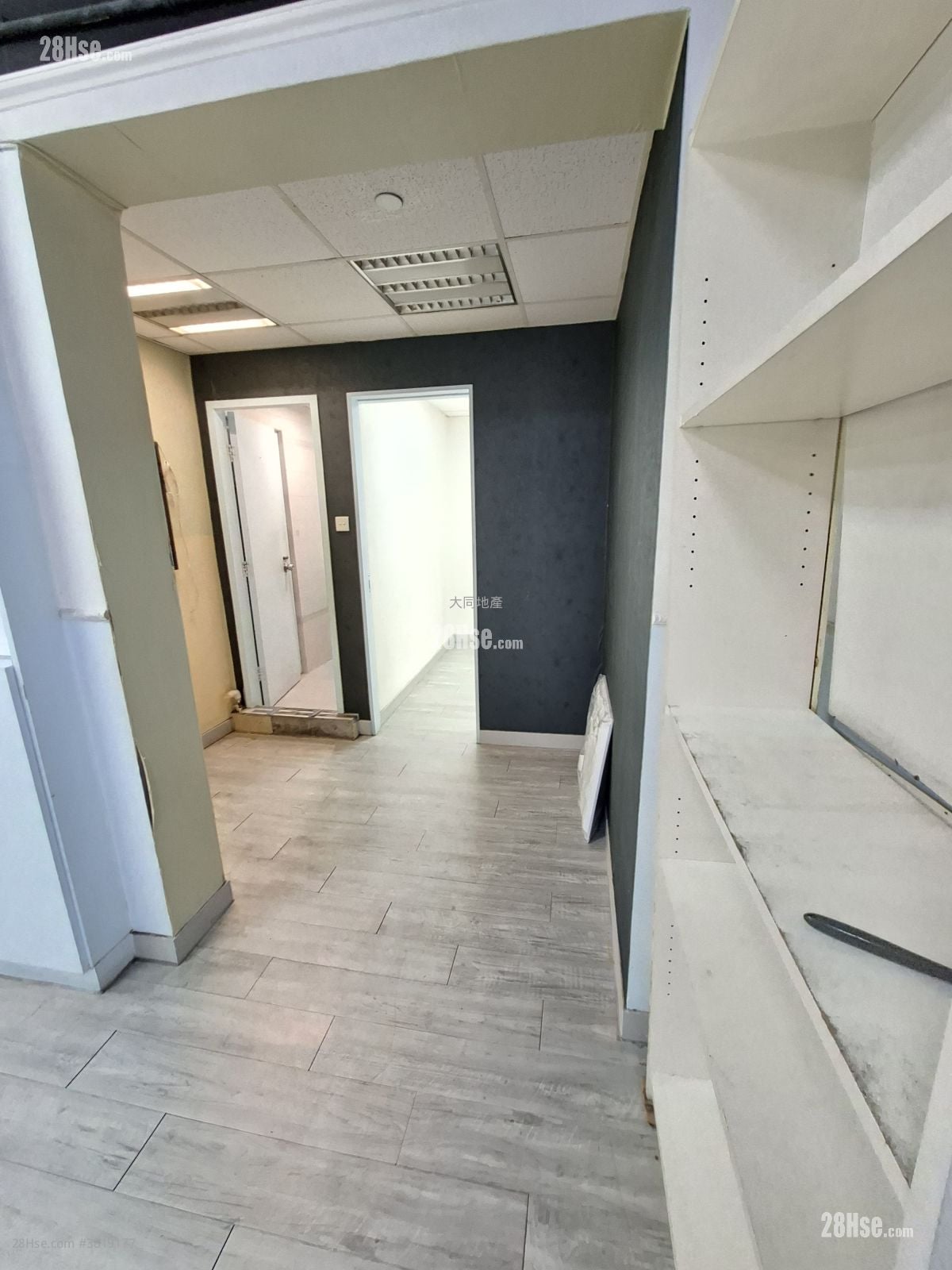 On Yip Commercial Building Rental 1 Bedroom , 1 Toilet