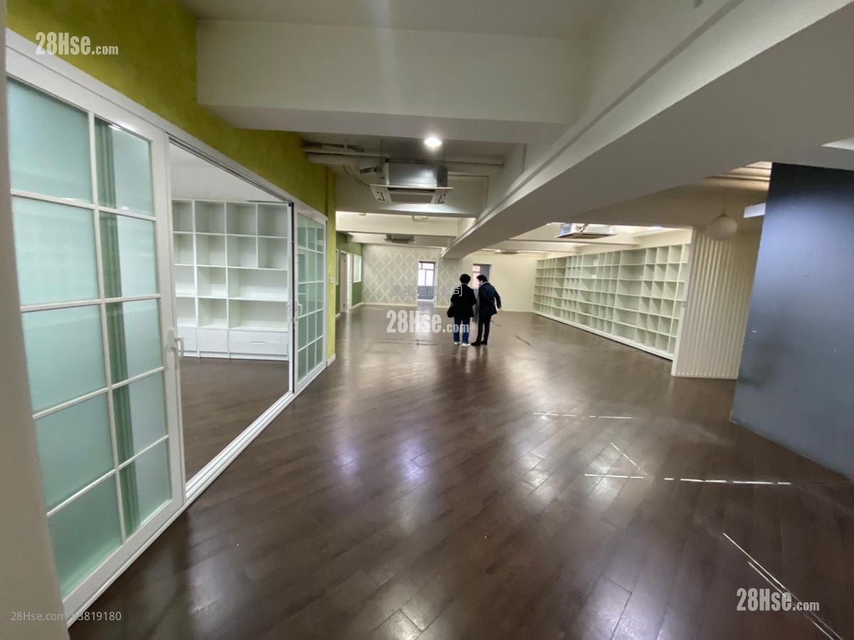 長城工廠大廈 租盤 5+ 房 , 2 廁所