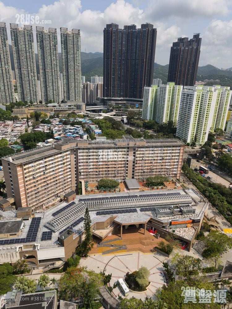 King Tin Court Sell 2 Bedrooms , 1 Bathroom 447 ft²